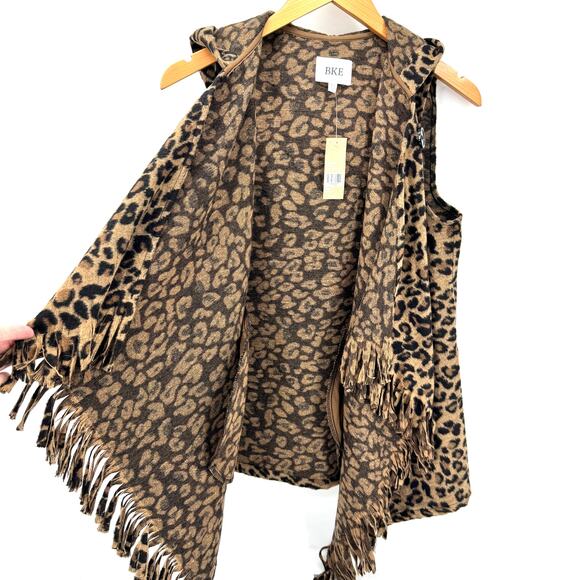 BKE Leopard Vest Womens XS Hooded Jacket Fringe Detail Single Button COMFY NEW - Picture 7 of 11